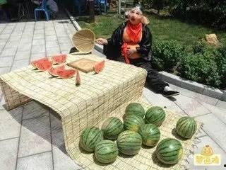 吃瓜视频搞笑图片,笑料横生！吃瓜视频搞笑图片大盘点