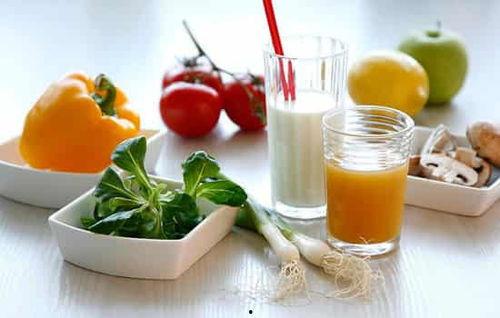 吃哈密瓜能喝牛奶吗,搭配饮用指南