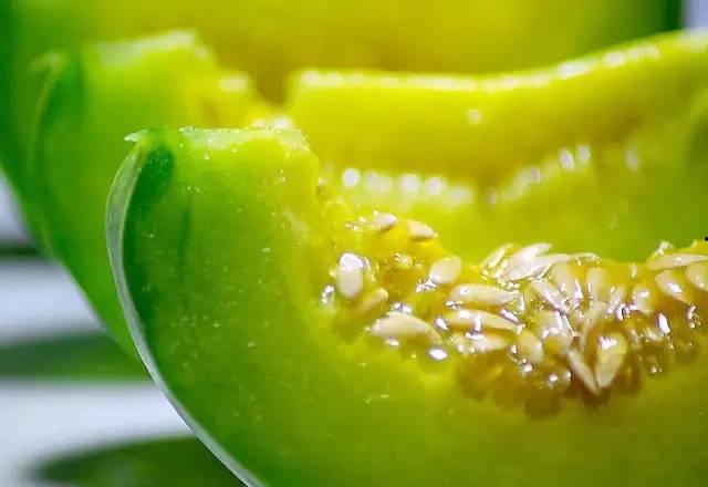 大白在吃瓜香蜜番外46,大白吃瓜大揭秘,幕后真相令人震惊 第3张 大白在吃瓜香蜜番外46,大白吃瓜大揭秘,幕后真相令人震惊 第3张