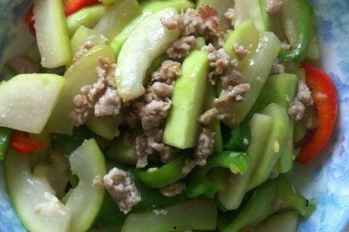 咳嗽瓠瓜可以吃吗,瓠瓜能否成为食疗佳选？  第2张