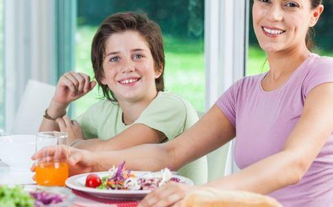 吃瓜养老记,笑谈岁月，乐享晚年  第2张